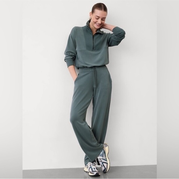 Athleta Seasoft Midrise Jogger L - Picture 3 of 4